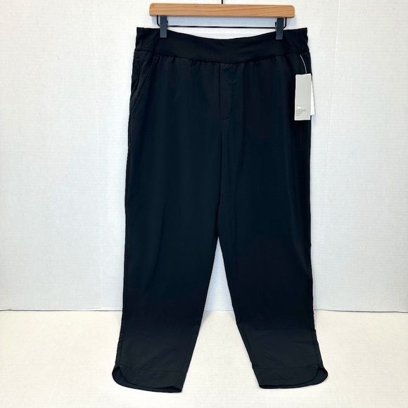 Zella Black Zelflex Lightweight 4 way stretch cropped pants size Large - Picture 1 of 11
